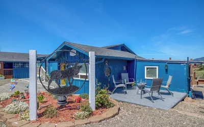 Photo 3 - Moolack Shores Inn