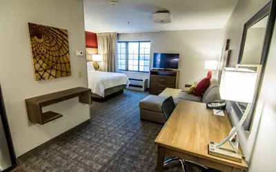Photo 4 - Staybridge Suites Anchorage by IHG