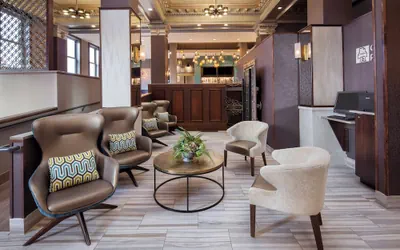 Photo 4 - Courtyard by Marriott Cape Girardeau Downtown