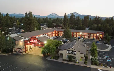 Photo 2 - Sisters Inn And Suites