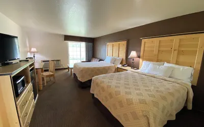 Photo 5 - Sisters Inn And Suites