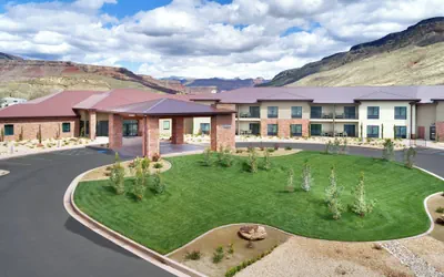 Photo 2 - Fairfield Inn & Suites by Marriott Virgin Zion National Park