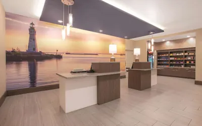 Photo 3 - La Quinta Inn & Suites by Wyndham Buffalo Amherst