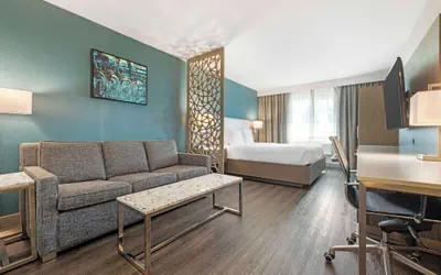 Photo 2 - Best Western Plus Temecula Wine Country Hotel &Suites