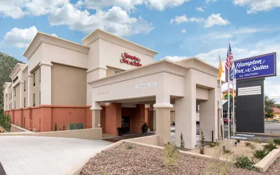 Photo 2 - Hampton Inn & Suites Ruidoso Downs