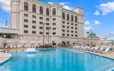 Mulberry, a Wyndham Hotel