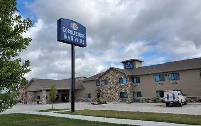 Photo 2 - Cobblestone Inn & Suites - Boone