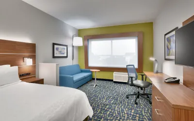 Photo 4 - Holiday Inn Express & Suites Gainesville I-75 by IHG