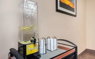 Photo 5 - Comfort Inn Tonopah