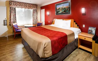 Photo 5 - Aqua Venture Inn