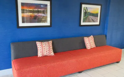 Photo 3 - Comfort Inn & Suites Tigard near Washington Square