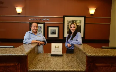 Photo 2 - Hampton Inn & Suites Gallup