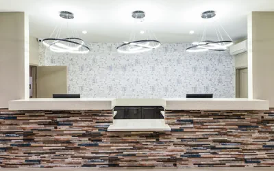 Photo 4 - Hollywood Inn Suites Hotel