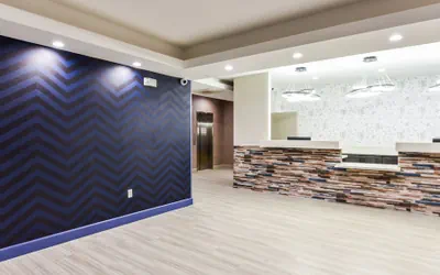 Photo 5 - Hollywood Inn Suites Hotel