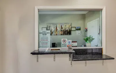 Photo 4 - Executive Inn & Suites