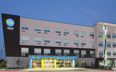 Photo 2 - Tru by Hilton Bryan College Station