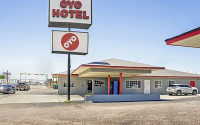 Photo 2 - OYO Hotel Killeen