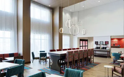 Photo 3 - Hampton Inn & Suites Chicago Waukegan
