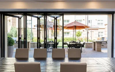 Photo 2 - Bluebird Suites in Silicon Valley