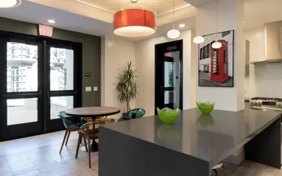 Photo 4 - Bluebird Suites in Silicon Valley