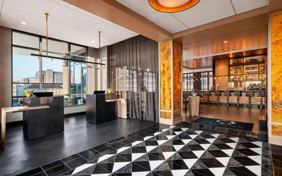 Photo 2 - The Oaklander Hotel, Autograph Collection