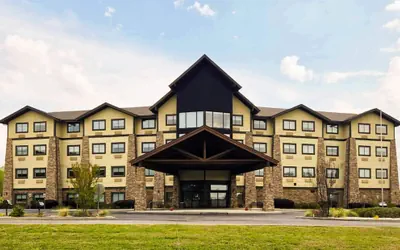 Photo 2 - Comfort Inn and Suites Near Lake Guntersville