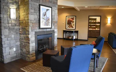 Photo 4 - Comfort Inn and Suites Near Lake Guntersville