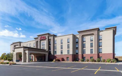 Photo 2 - Hampton Inn & Suites Brookings