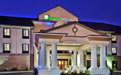 Photo 2 - Holiday Inn Express Hotel & Suites Crawfordsville by IHG