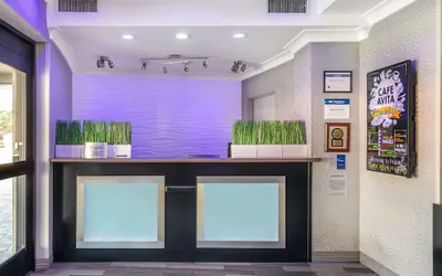 Photo 5 - Best Western Plus Avita Suites