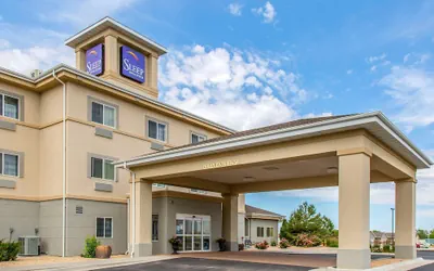 Photo 2 - Sleep Inn & Suites Douglas