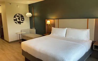 Photo 4 - Holiday Inn Oklahoma City Airport by IHG