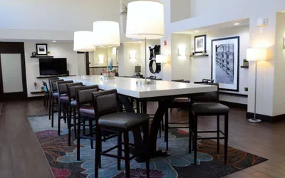Photo 2 - Hampton Inn & Suites Chicago Southland-Matteson