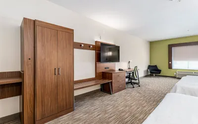 Photo 3 - Holiday Inn Express Suites Van Buren-Ft Smith Area by IHG
