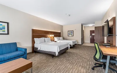 Photo 4 - Holiday Inn Express Suites Van Buren-Ft Smith Area by IHG