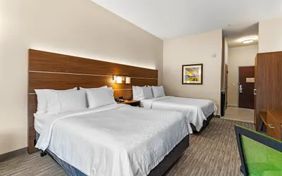 Photo 5 - Holiday Inn Express Suites Van Buren-Ft Smith Area by IHG