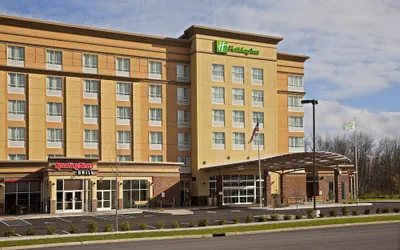 Photo 2 - Holiday Inn Louisville Airport South by IHG