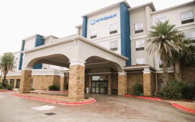 Wyndham Lake Charles