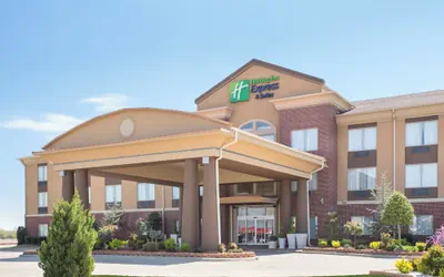 Photo 2 - Holiday Inn Express Hotel & Suites Pauls Valley by IHG