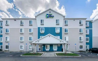Photo 2 - Extended Stay America Select Suites - Orlando - Sanford - Airport