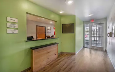 Photo 3 - Extended Stay America Select Suites - Orlando - Sanford - Airport