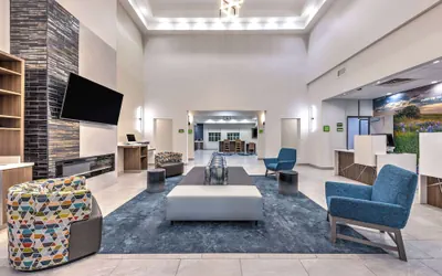 Photo 4 - La Quinta Inn & Suites by Wyndham Allen at The Village