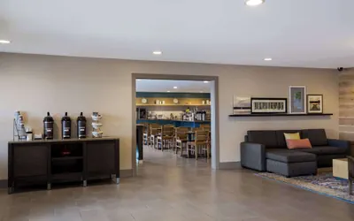 Photo 5 - Country Inn & Suites by Radisson, Marion, IL