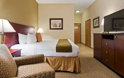 Photo 4 - Best Western Plus Montezuma Inn & Suites