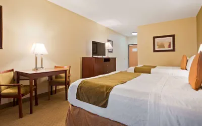 Photo 5 - Best Western Plus Montezuma Inn & Suites