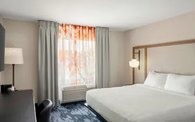 Photo 5 - Fairfield Inn & Suites by Marriott New Buffalo