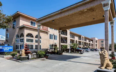 Photo 2 - Rodeway Inn Cypress - Buena Park