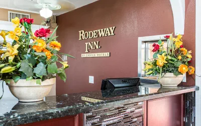Photo 4 - Rodeway Inn Cypress - Buena Park