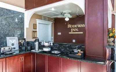Photo 5 - Rodeway Inn Cypress - Buena Park