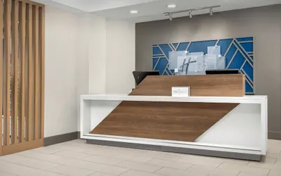 Photo 3 - Holiday Inn Express Hotel & Suites Greensboro Airport Area by IHG